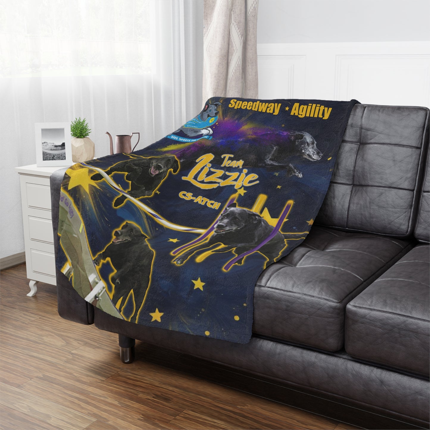 LIZZIE Microfiber Blanket