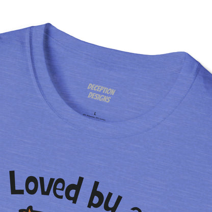 LOVED BY A KOOIKER (FACE) Unisex Softstyle T-Shirt