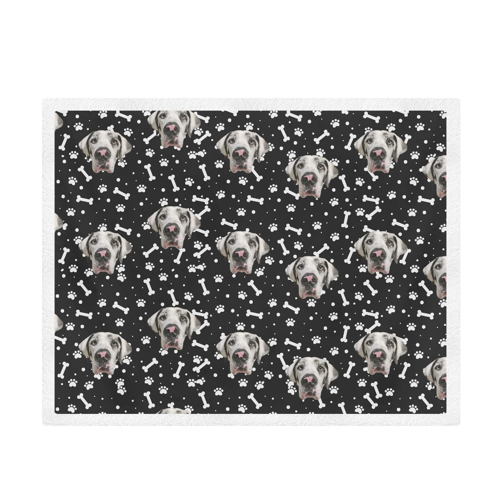 FACE w PAWS-n-BONES Fuzzy Blanket