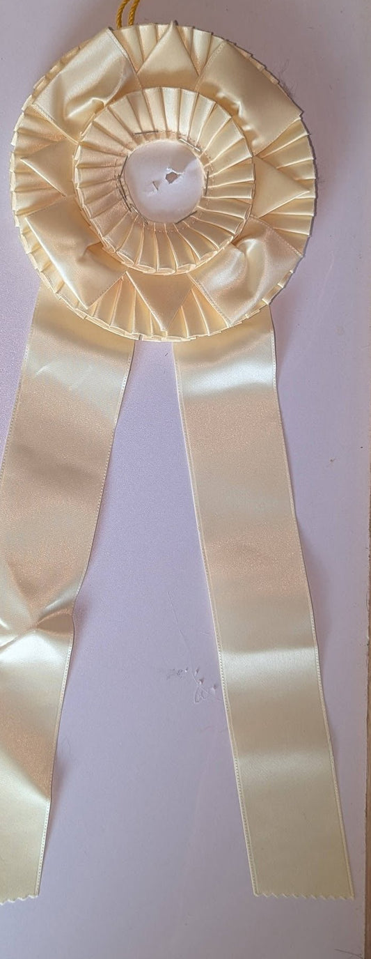 ROSETTE  - 6"  OFF WHITE   FANCY STARTER
