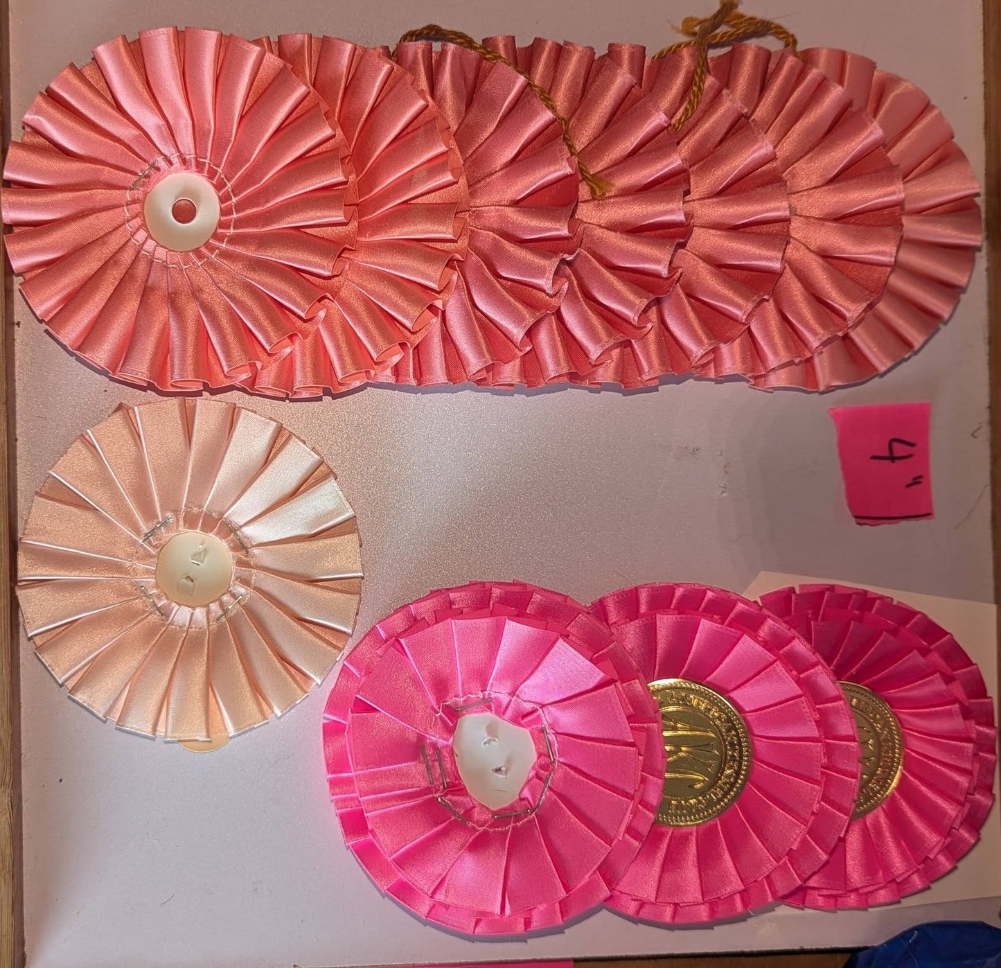 ROSETTE  - 4" & 5" PINKS