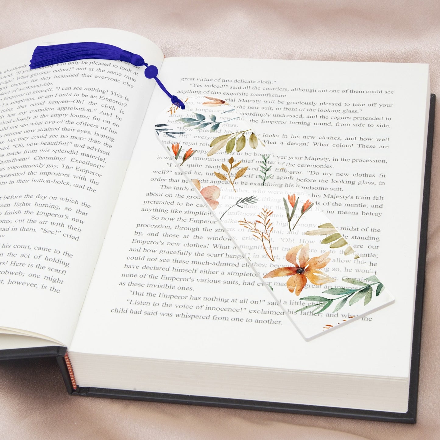 1118. Acrylic Bookmark - Semicircle