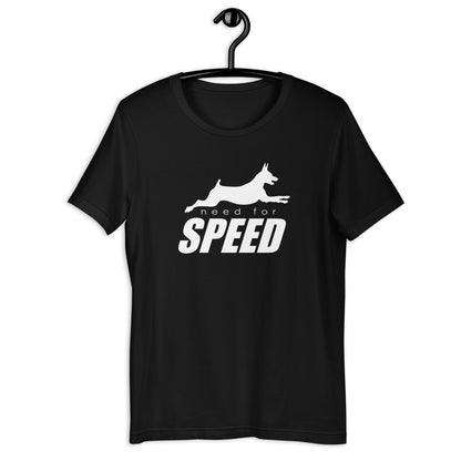 NEED FOR SPEED - Min Pinscher  - Unisex t-shirt